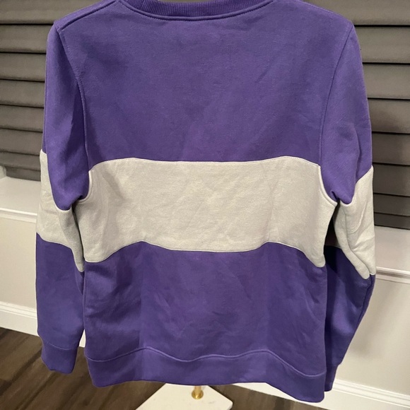 Taylor Swift NYU Sweatshirt ~ Great Gift! NWT from Danezon. - Picture 5 of 6